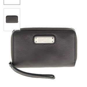 Marc Jacobs Wristlet